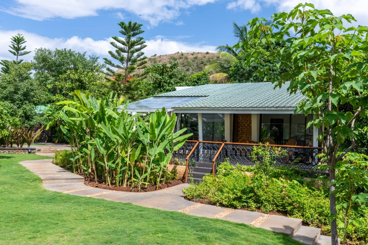 3 Bedroom Luxury Villa With Private Garden